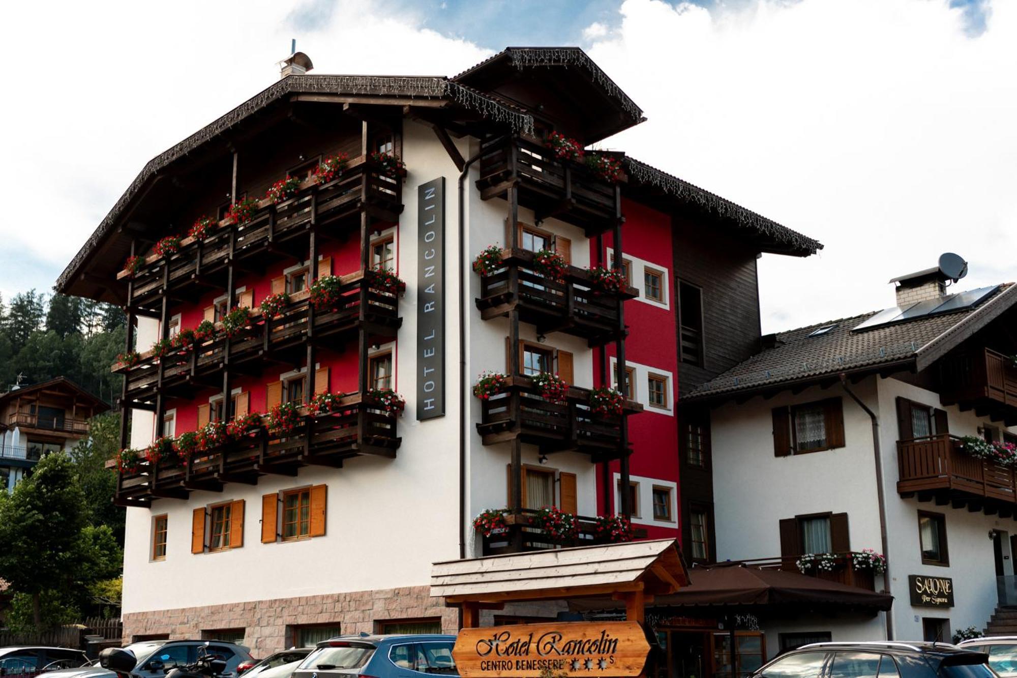 Romantic Charming Hotel Rancolin Moena Exterior photo