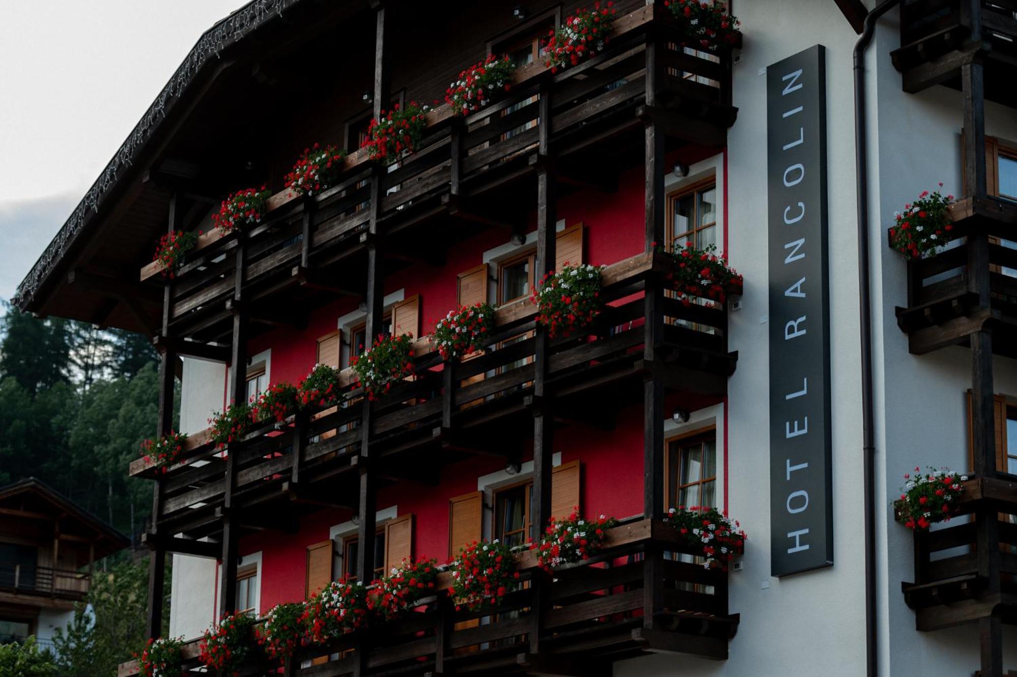 Romantic Charming Hotel Rancolin Moena Exterior photo