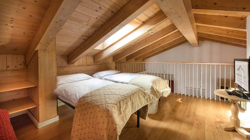 Romantic Charming Hotel Rancolin Moena Exterior photo